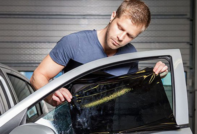 How a Mobile Window Tinting Service Can Make Your Life Easier